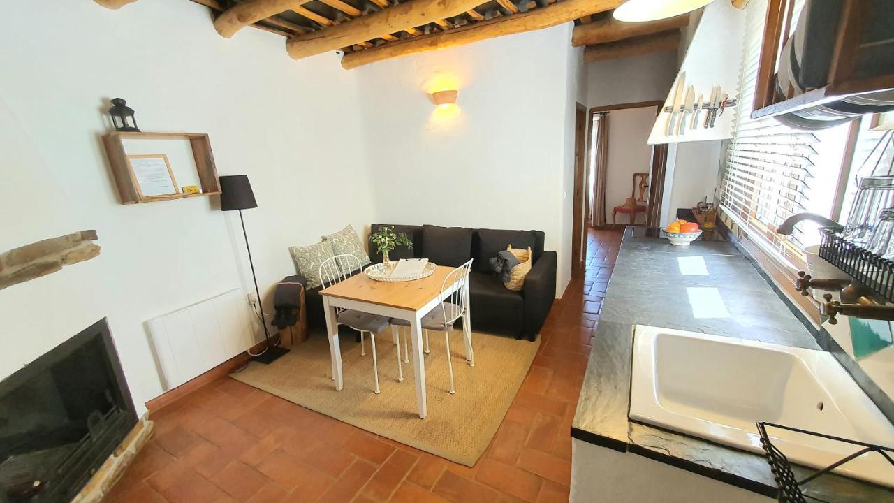 La Placeta Guesthouse Portugos Exterior photo