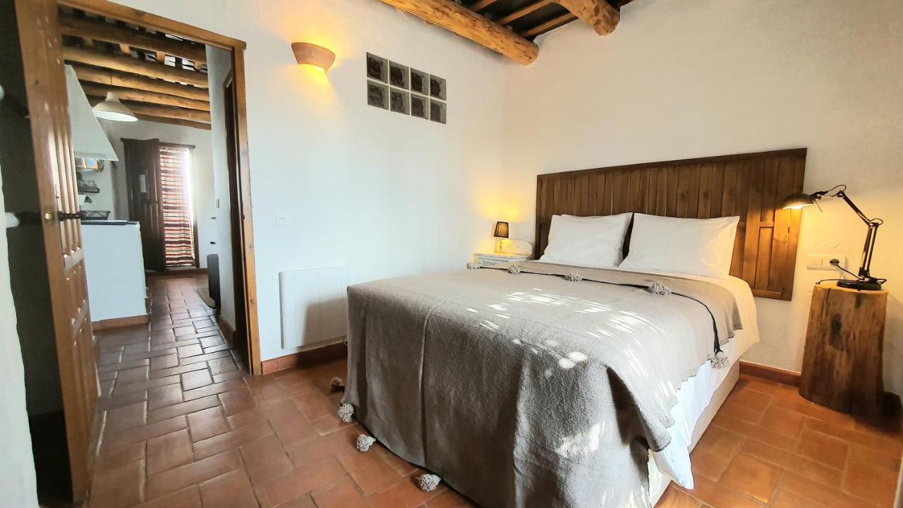 La Placeta Guesthouse Portugos Exterior photo