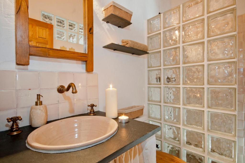 La Placeta Guesthouse Portugos Room photo