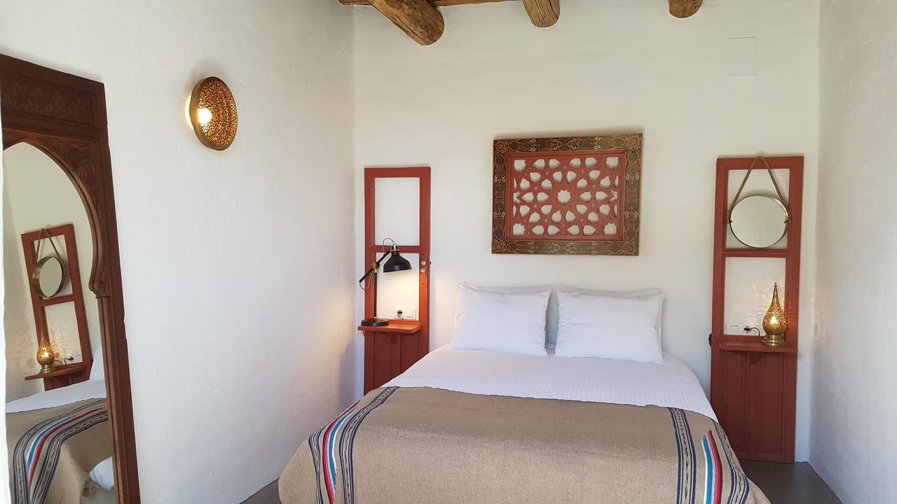 La Placeta Guesthouse Portugos Exterior photo